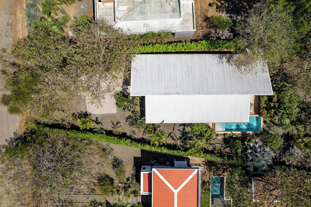 3-BD Home with Pool Near Beach