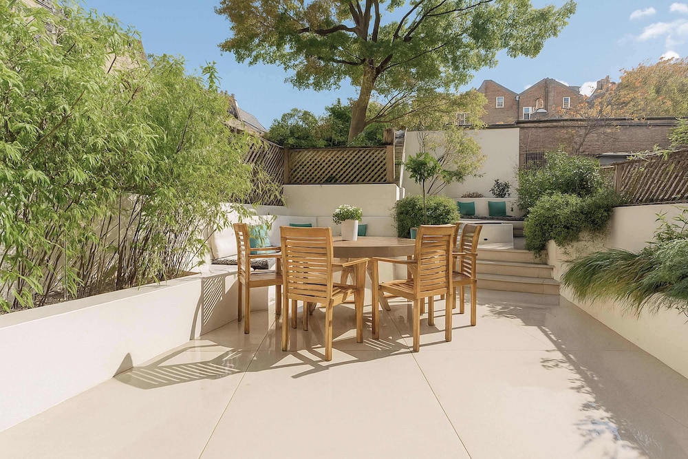Gorgeous 3 bed House in Sloane Square With Garden
