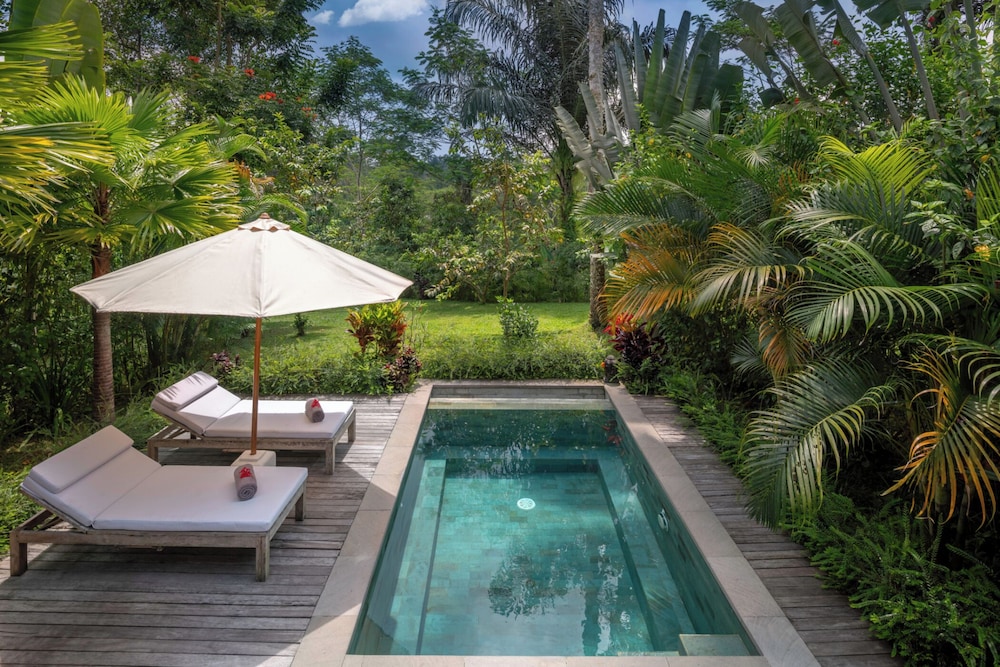 Nag Shampa Private Estate