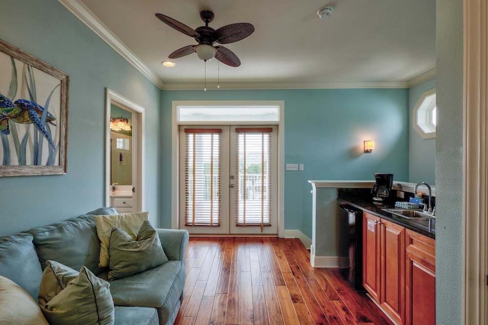 A Piece of Heaven by Avantstay Private Pool, Sleeps 14 Pet-friendly