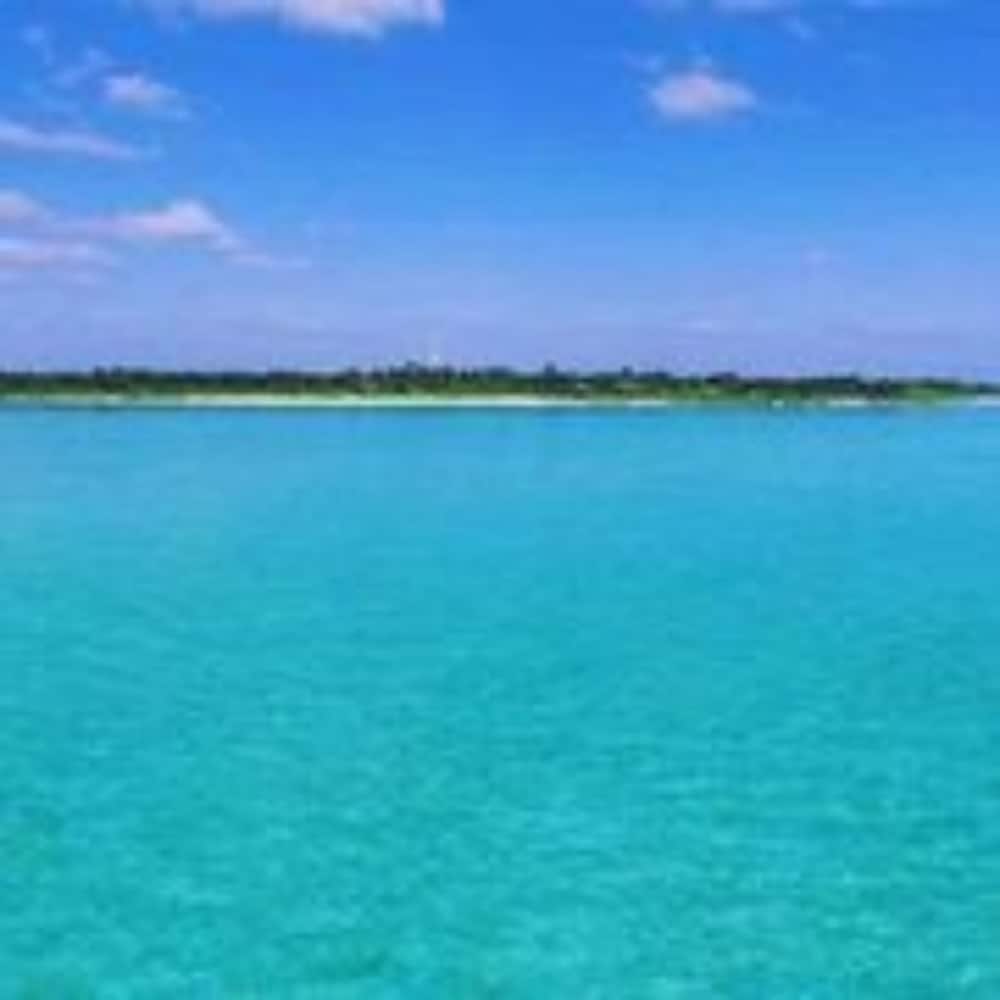Veli Thoddoo Inn