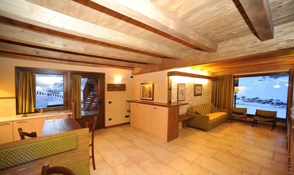 Chalet Garden