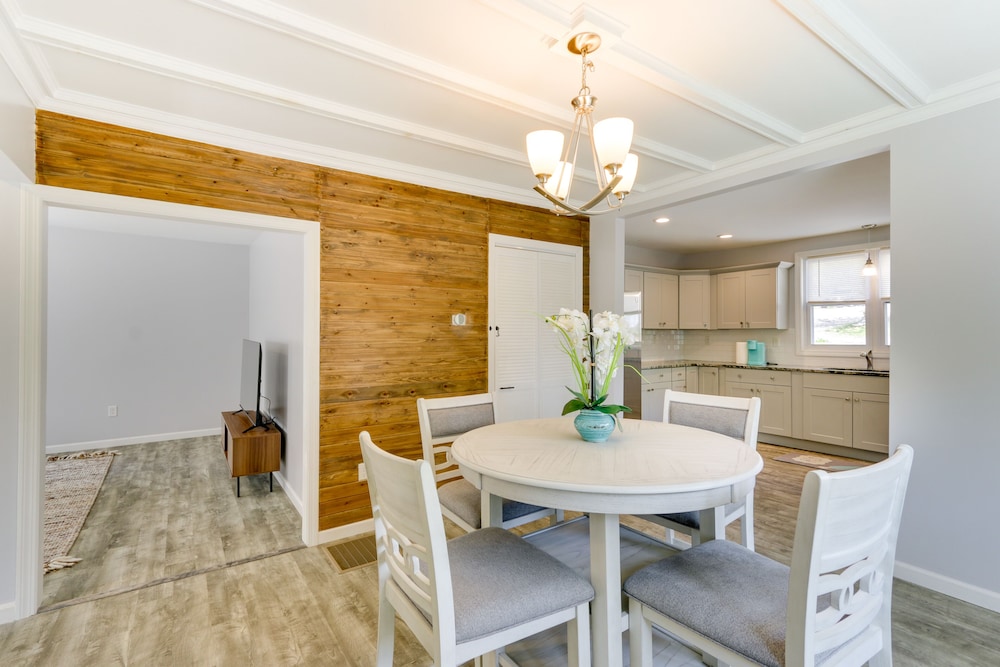 Pet-friendly Connecticut Retreat Near Golfing! - Property Image 11
