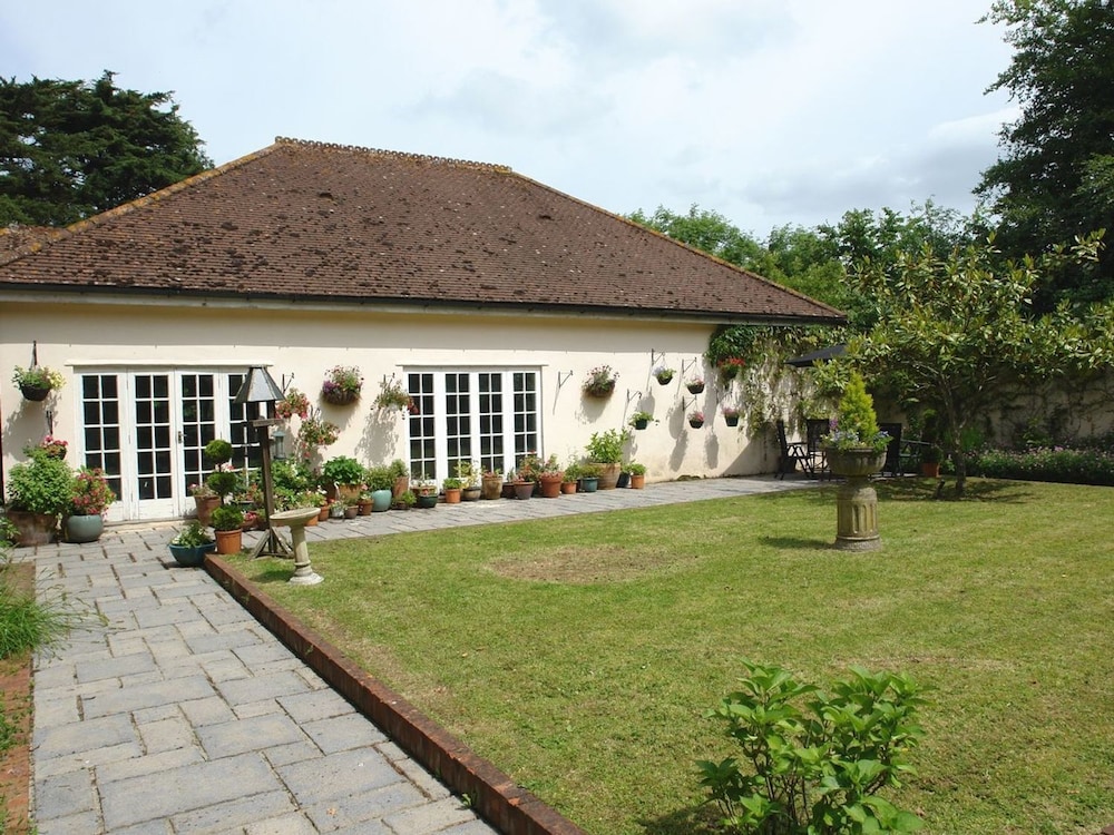 Alston Hall