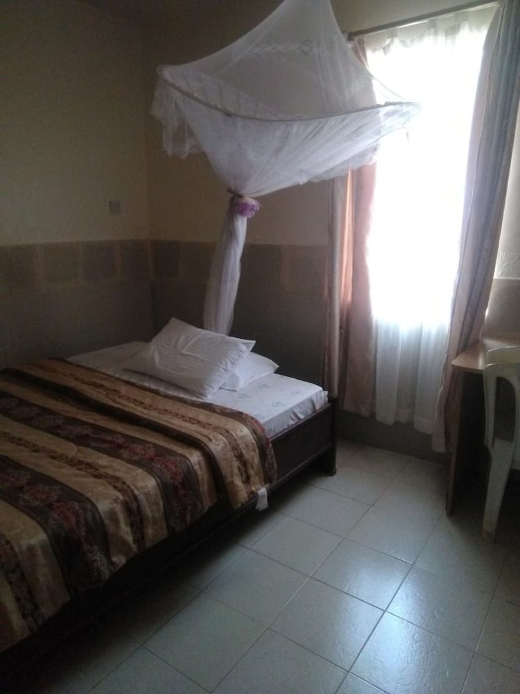 Elsam Mariot guest House view 5