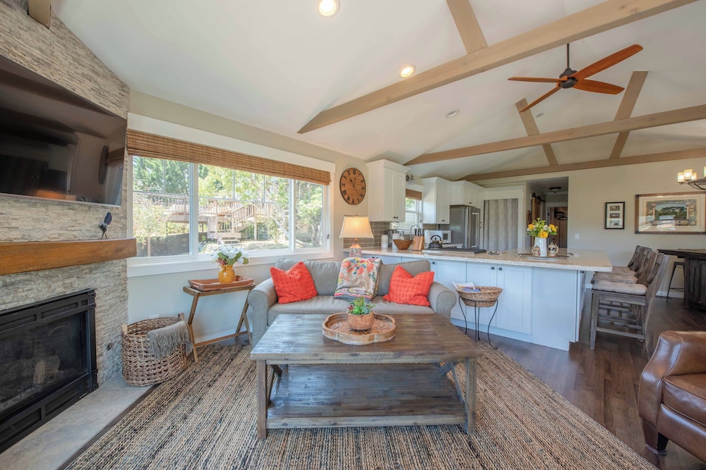 Moonglow Cottage