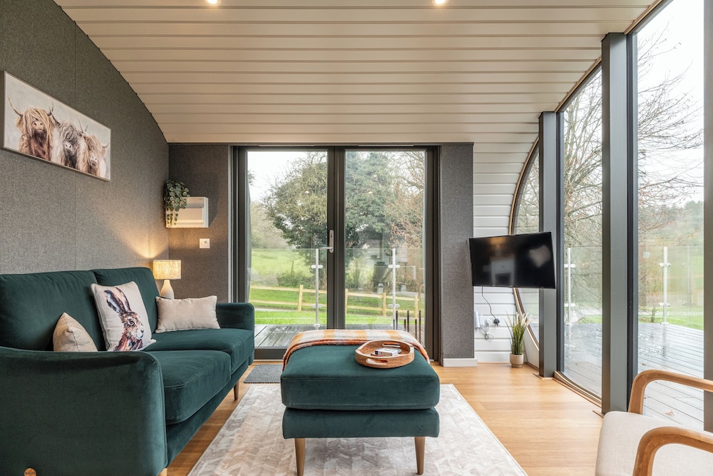Stunning EcoRetreat Pods in Old Chalford