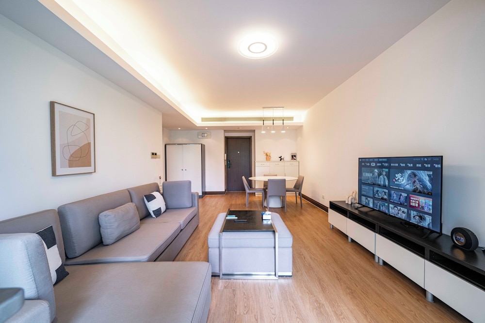 Tyms Stylish 1BR 1BA Apt Yongxin Century