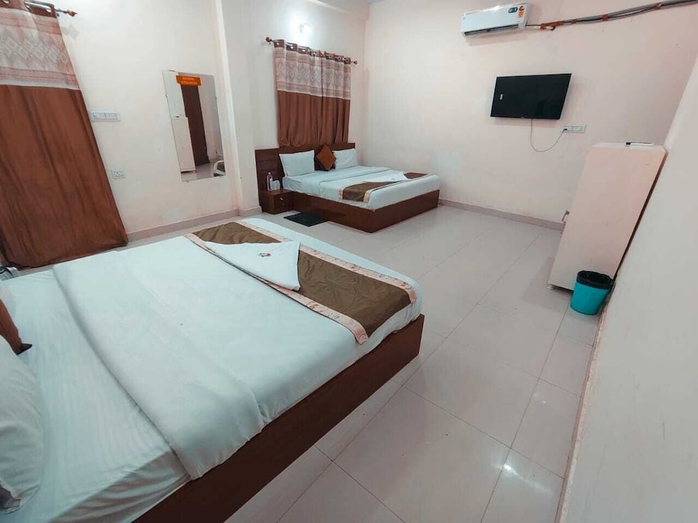 Radhe Shyam Resort By HRG Vrindavan