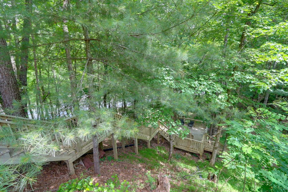 Hayesville River Run Home on Hiwassee River! view 5