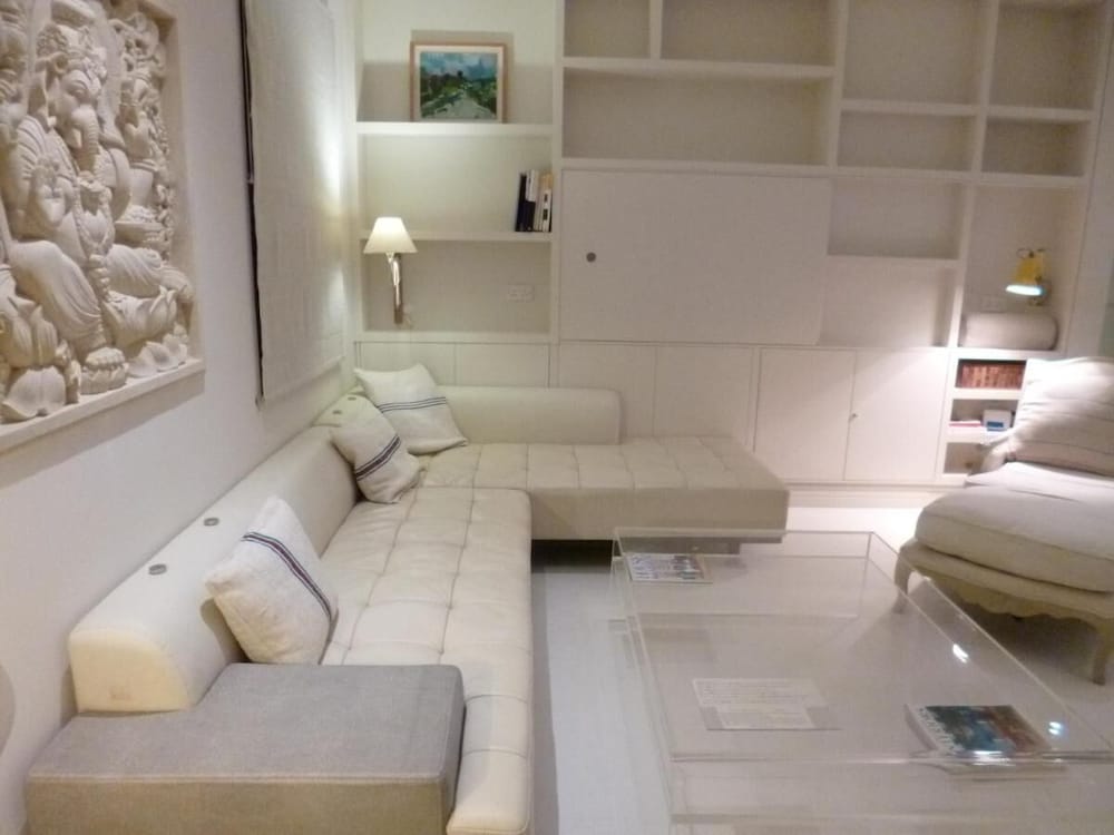 Villa Mimi Beachfront Beau Vallon