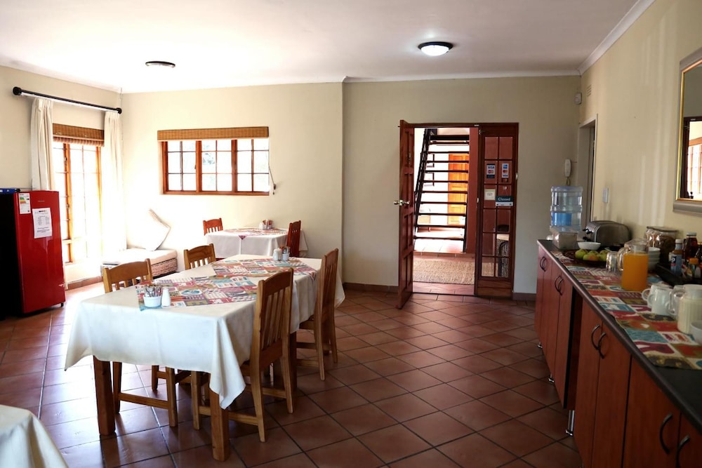 Morulana Guest House
