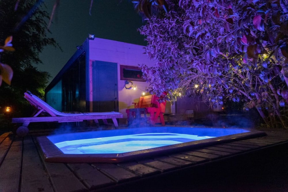 Melipill n House BBQ Pool Jacuzzi Pet Wifi