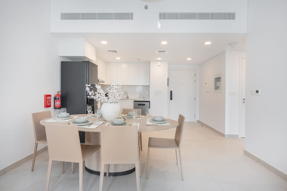 Bright Airy 1BR in Asayel 2 - Fits 4 Comfortably