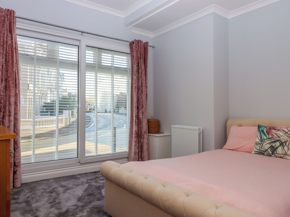 Flat 2