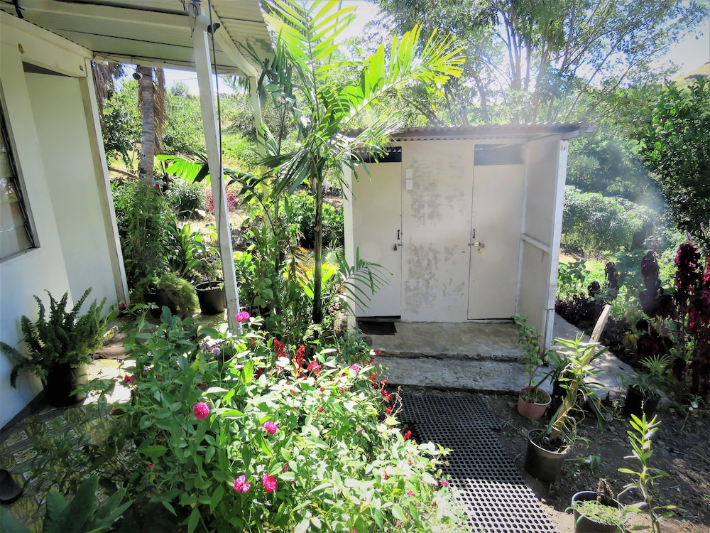 Mountain Oasis Farm Stay - view 8