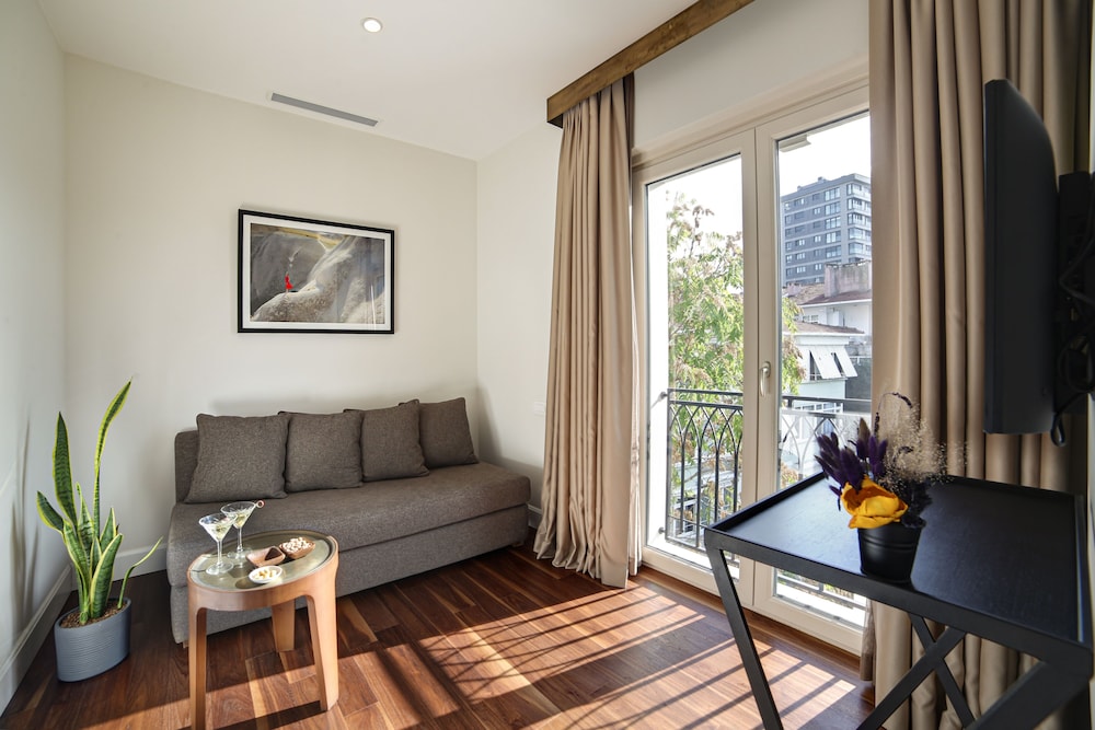 39 Kalamış Marina Oteli - Image 53