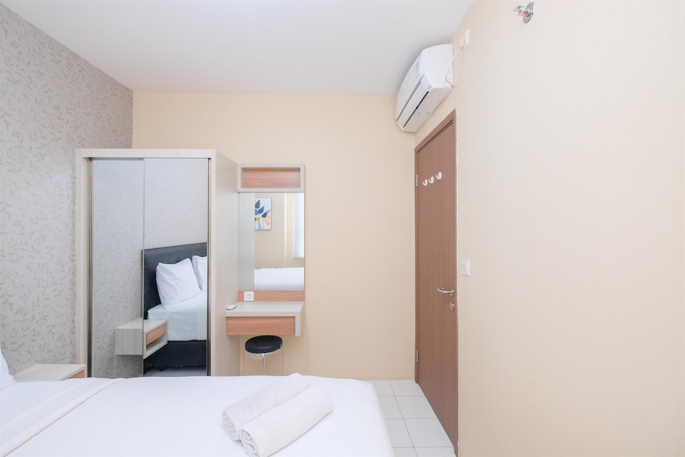 Simply Cozy 2BR Apartment at Podomoro Golf View