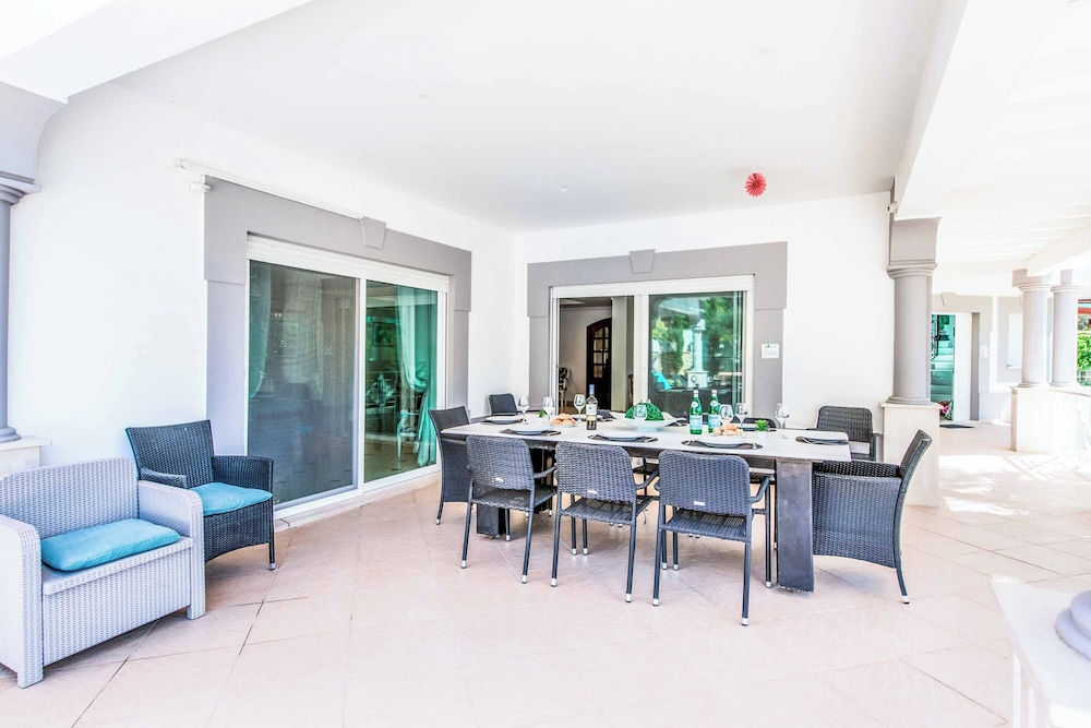 Villa Paris