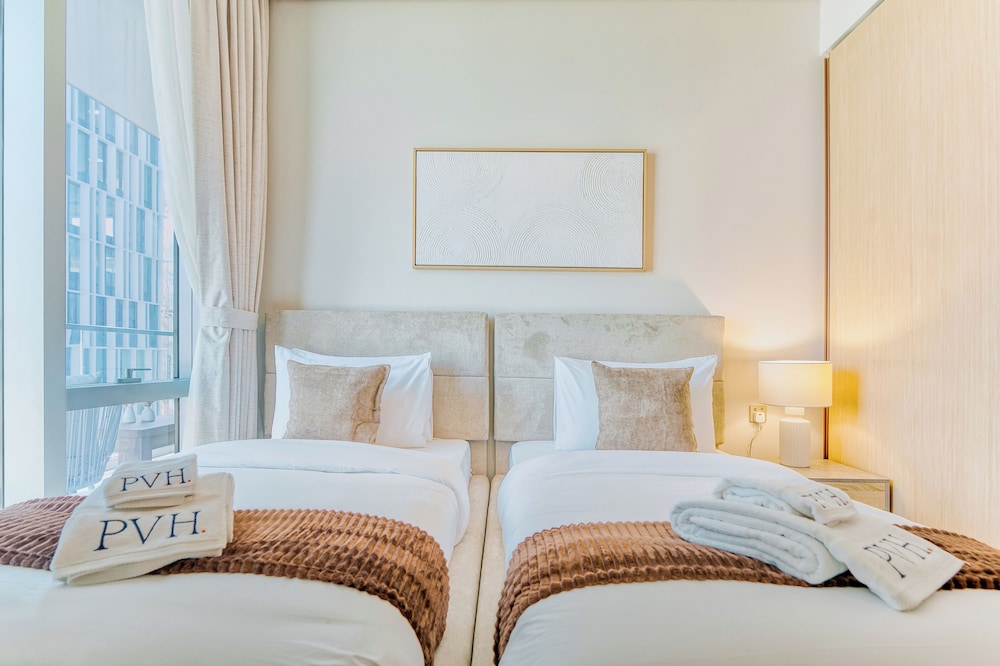 PVH - Magnificent 2BR - Vida Dubai Mall