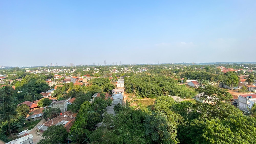 Cozy And Well Designed Studio Serpong Garden Apartment view 4