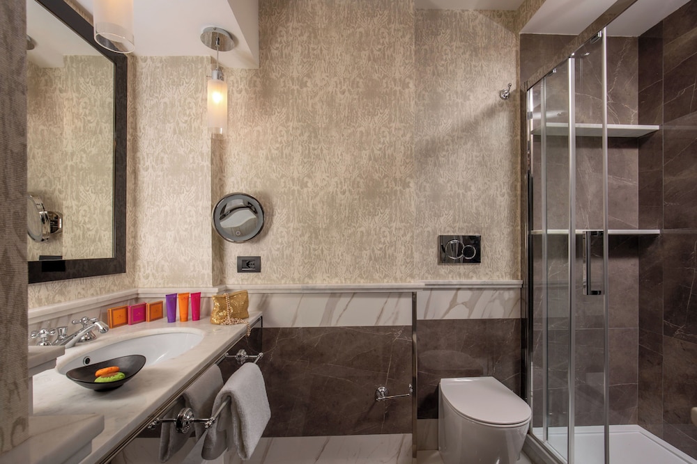 The Inn at the Spanish Steps Luxury Collection - Mario de' Fiori Home