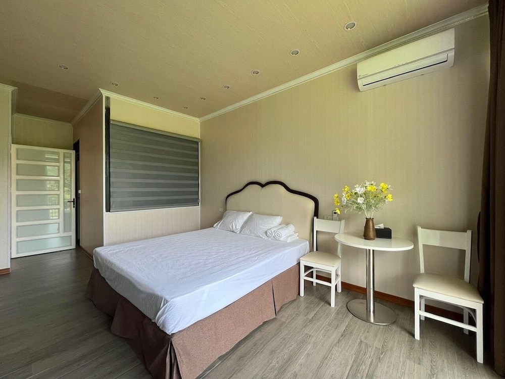 Bavi Hill Villa