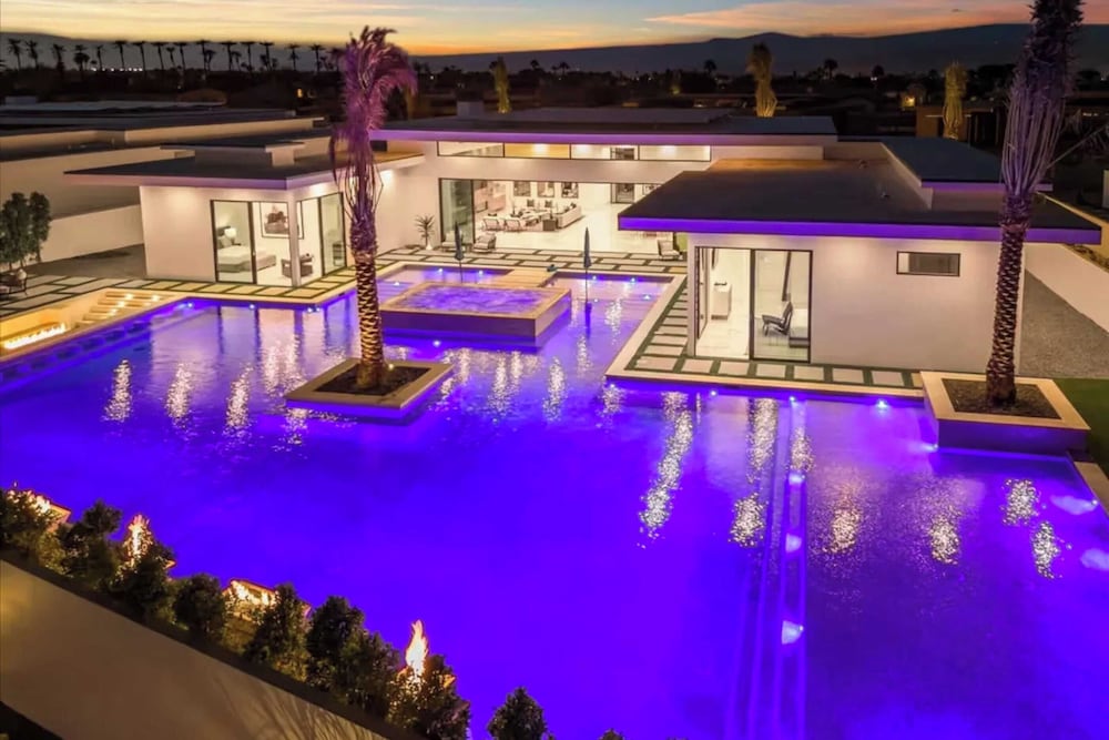 Sleeps 28 2 Luxe Villas w/ Pickleball Court Bravo Villas Dorada by Avantstay