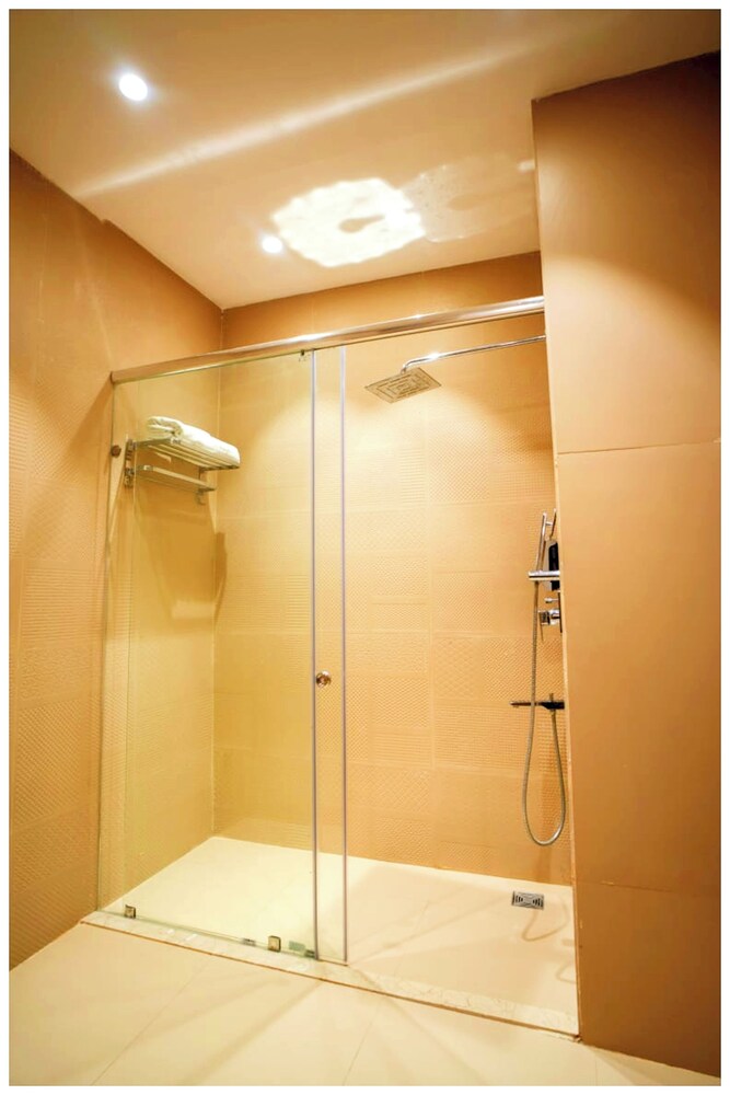 Hotel Midas Inn Mathura
