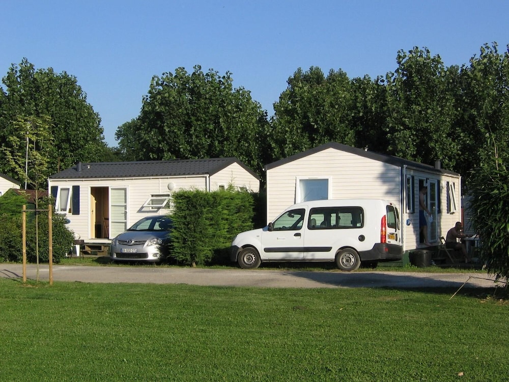 Camping de l'Abbatiale, photo 26