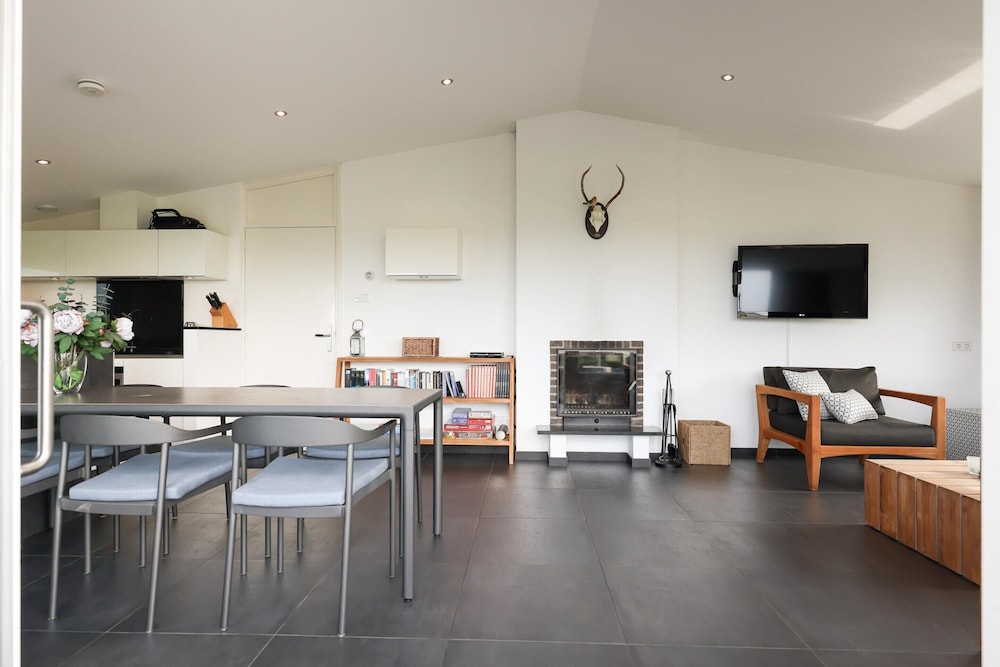 Holiday Home Kamperland Near Veerse Meer