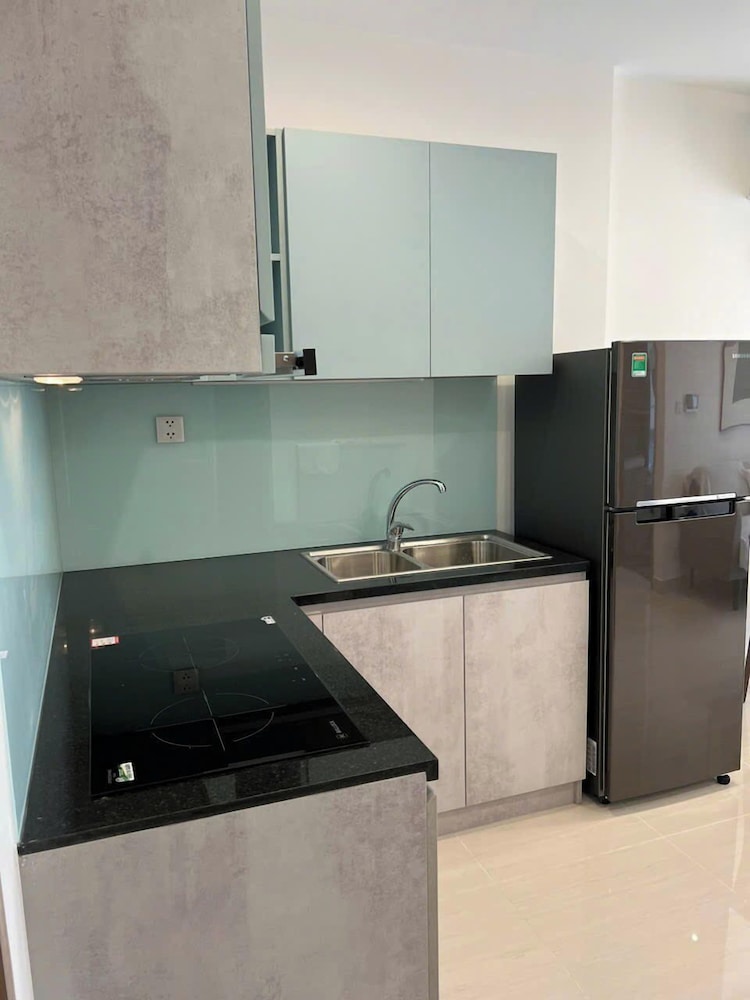 COZY- Vinhomes Grand Park Apartments