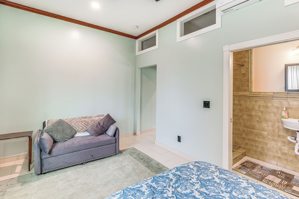 Game Room + Fire Pit: Quiet Family Home in Bonita