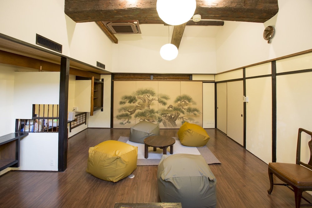 Guesthouse U-En - Hostel