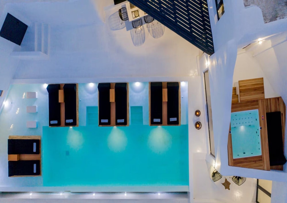 Villa With Aegean Sea Views