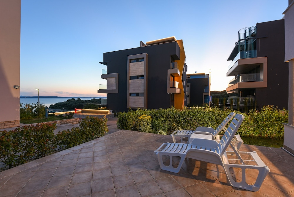 Sunset Beach Suites