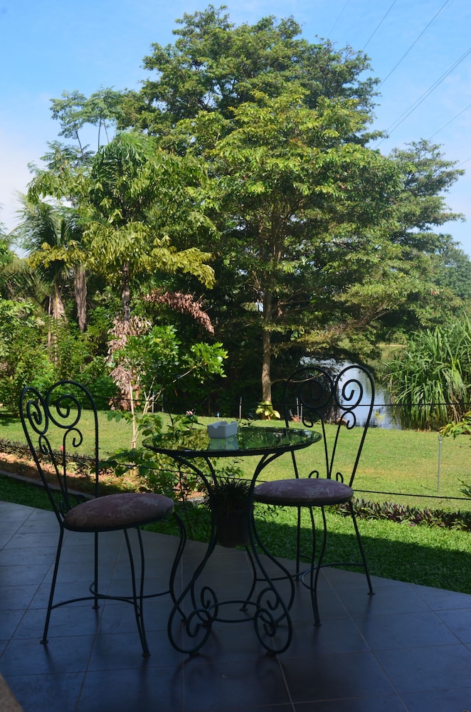 Vimanra Hotel
