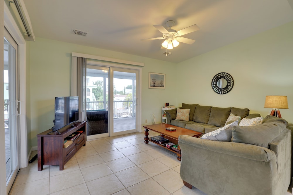 Canal-front Florida Keys Home w/ Private Dock