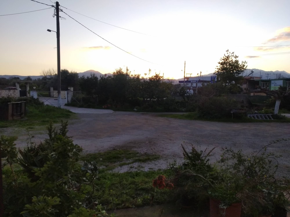 Vallias House