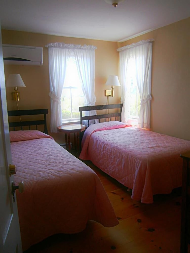 Block Island Accommodations