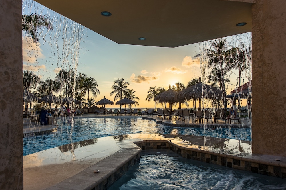 Playa Linda Beach Resort - Property Image 30