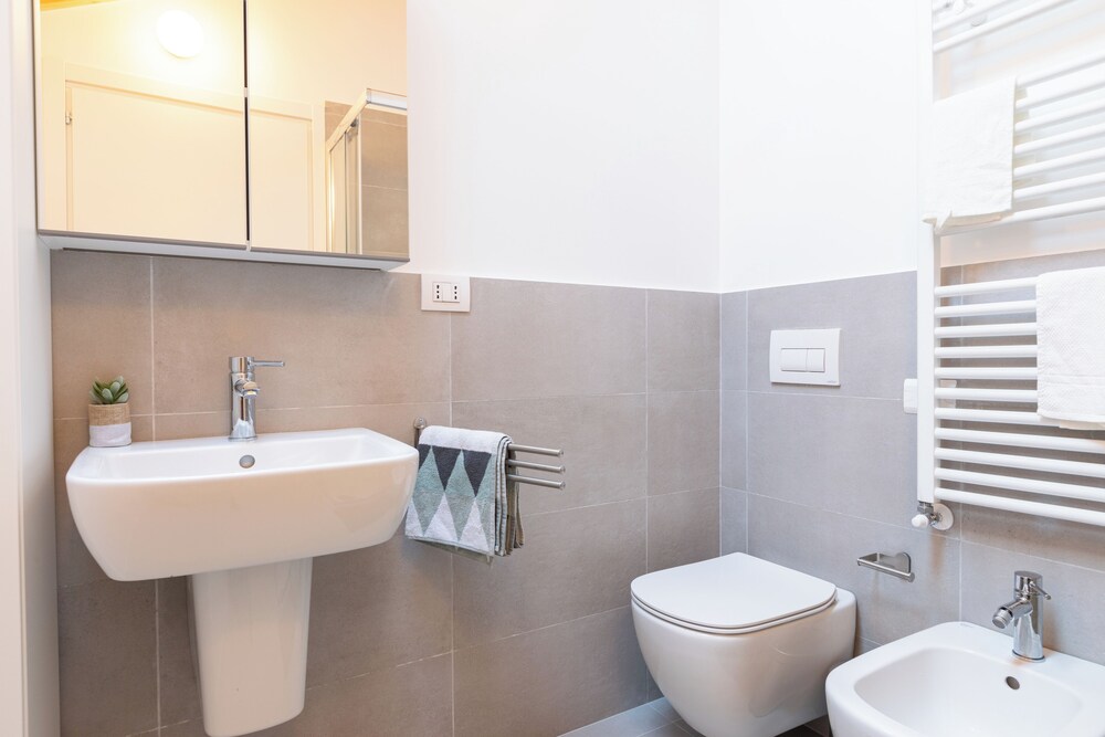 JOIVY Contemporary Apartments
