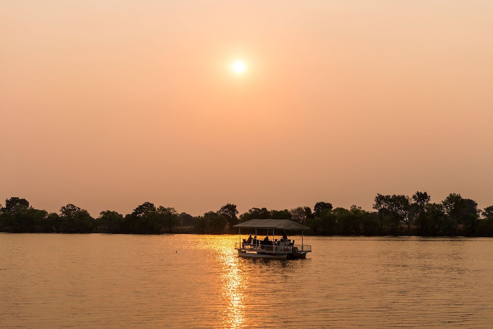 Mukambi Safari Lodge