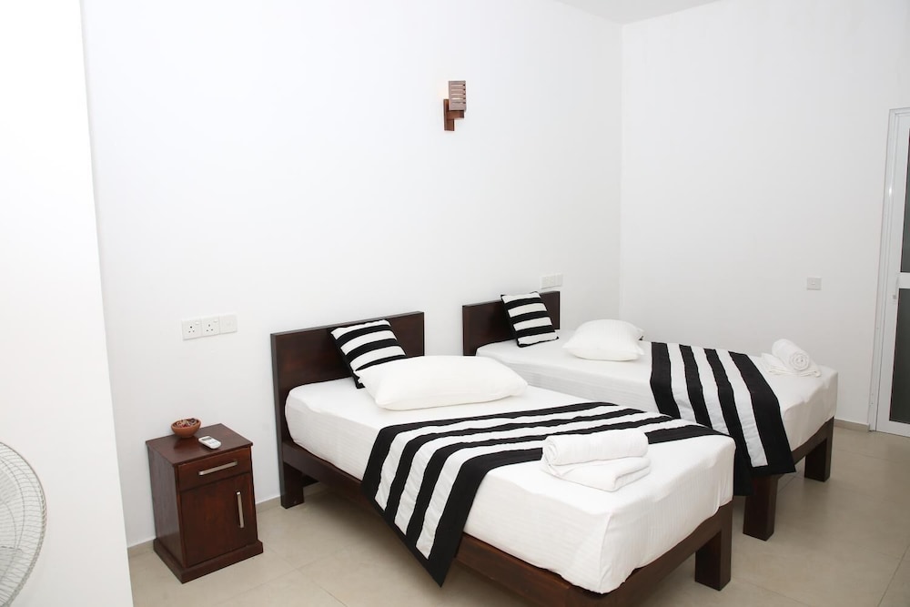 OYO 265 Shimada Villa