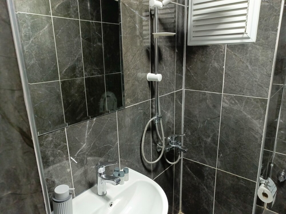 BEGÜMHAN PANSİYON
