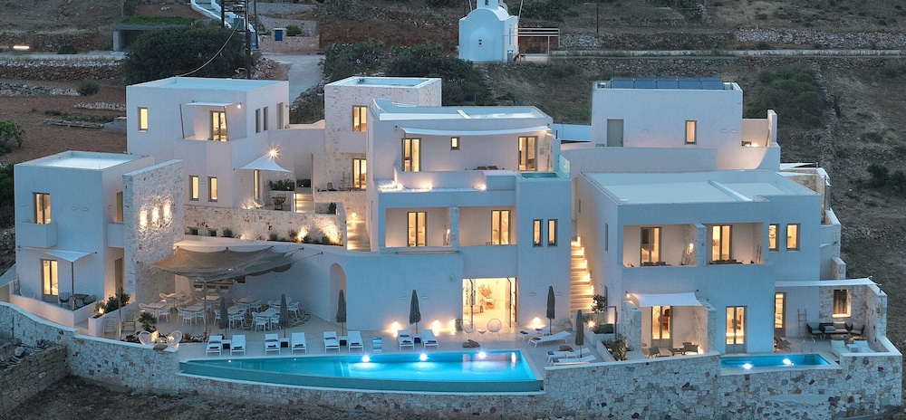 Hotel ANEMOLETHE - Image 1