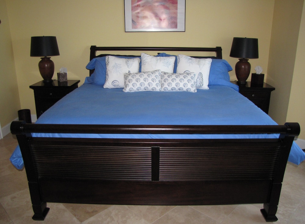 Grandview on Grace Bay view 2