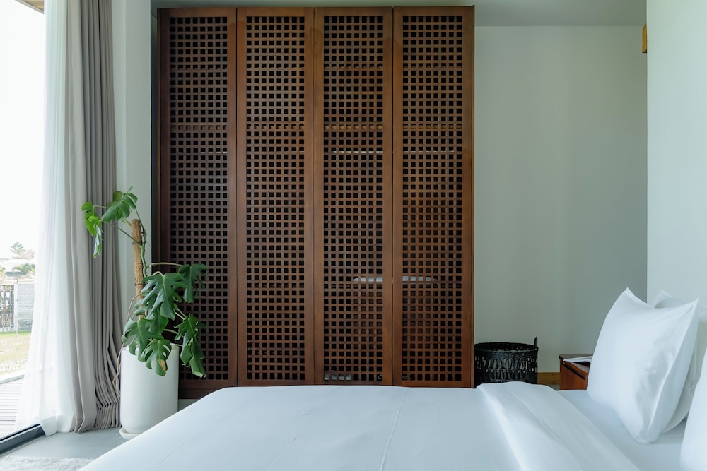 AMO Residences