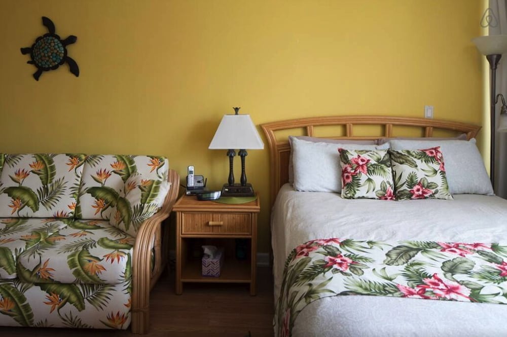 Tropical Studios at Marine Surf Waikiki