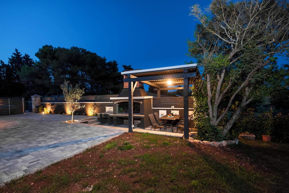 Holiday House Sandi